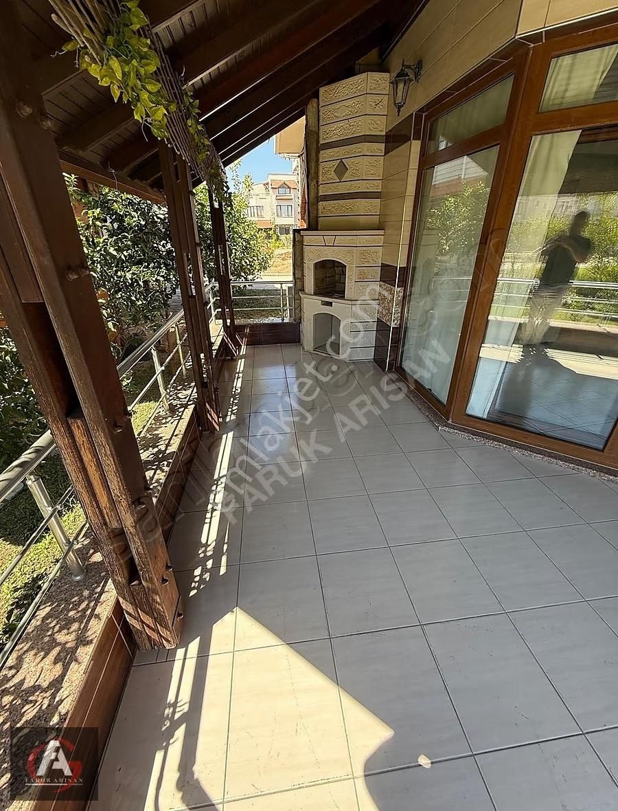 Faruk Arısandan Mavikent Villalarında Bakımlı Lüx Tripleks Villa - Görsel 13