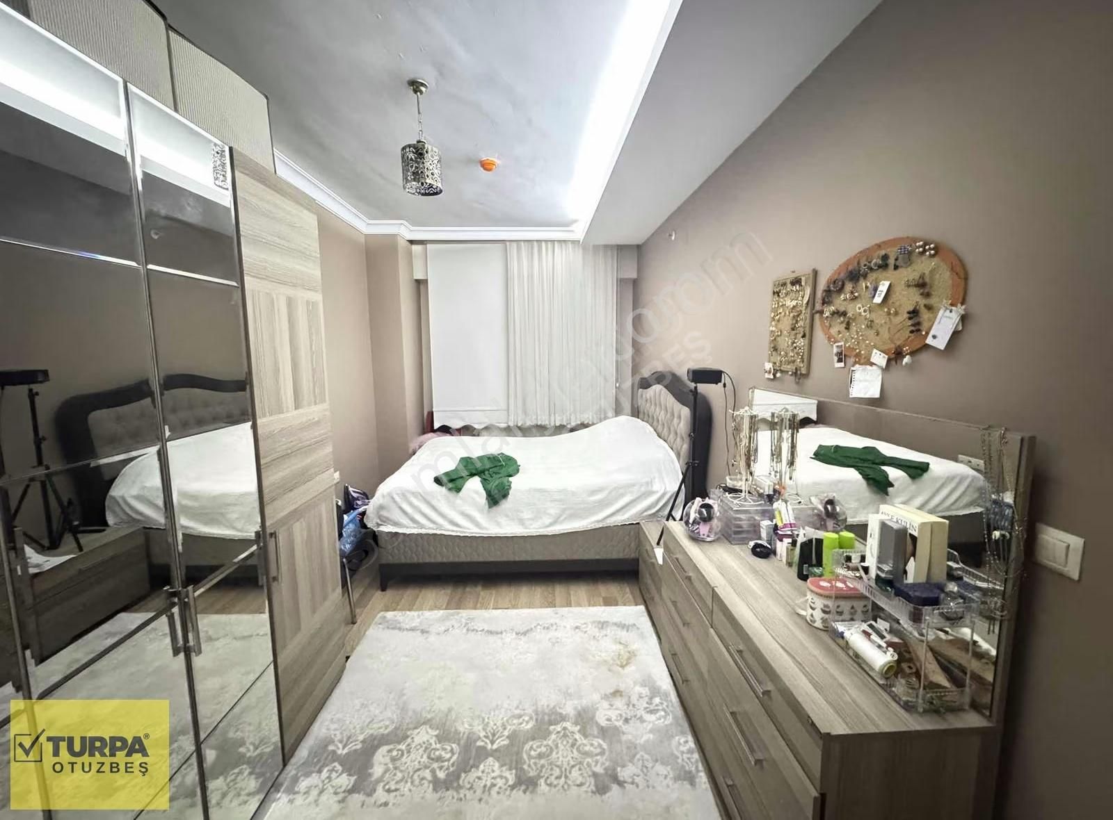 Turpa Otuzbeş'ten Bornova Prestij Konutları'nda Lüks 3+1 Daire - Görsel 17