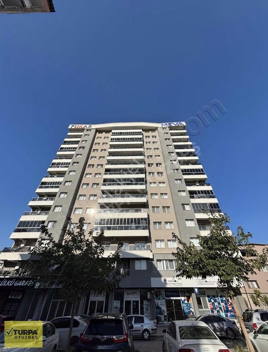 Turpa Otuzbeş'ten Bornova Prestij Konutları'nda Lüks 3+1 Daire