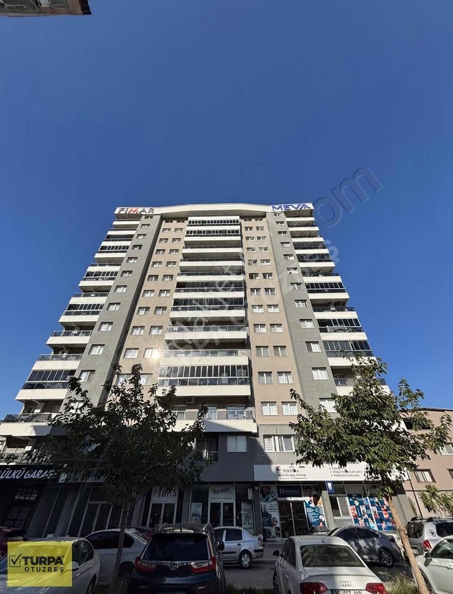 Turpa Otuzbeş'ten Bornova Prestij Konutları'nda Lüks 3+1 Daire - Görsel 7