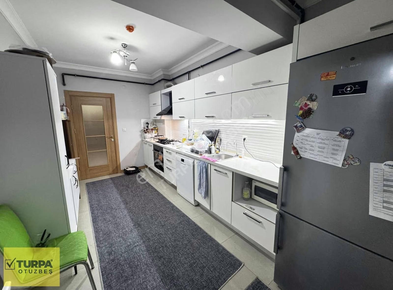 Turpa Otuzbeş'ten Bornova Prestij Konutları'nda Lüks 3+1 Daire - Görsel 10