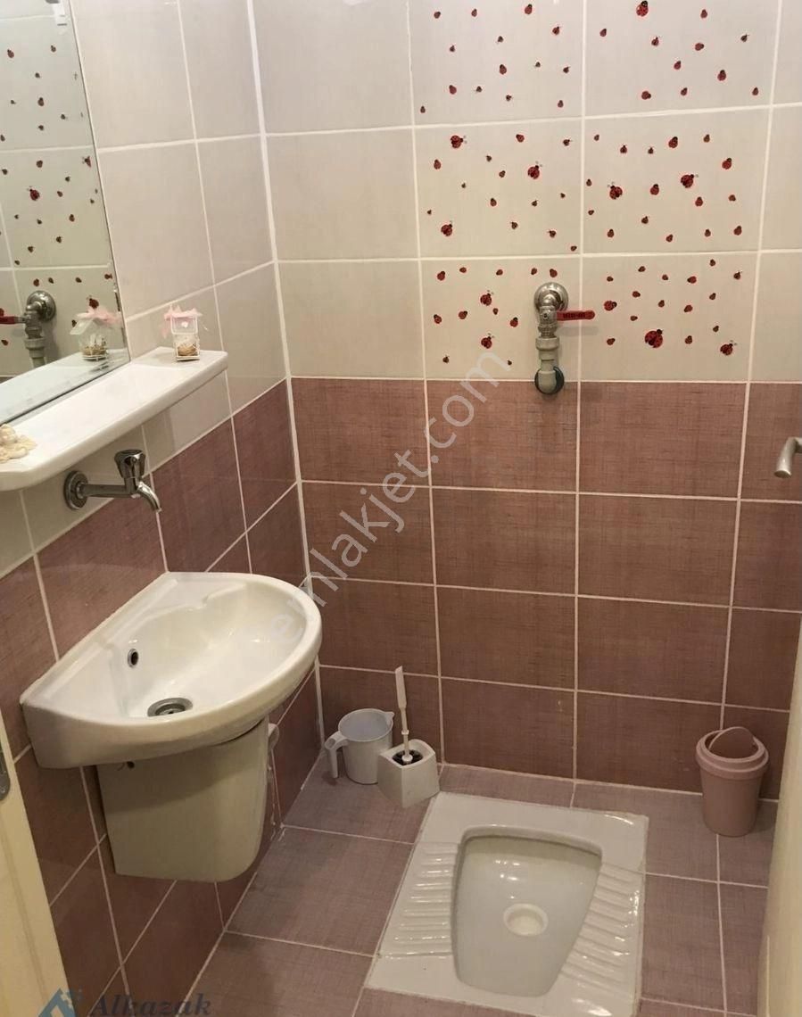 Toki Turkuaz Migros Yakını Eşyalı Kiralık 2+1 - Görsel 6