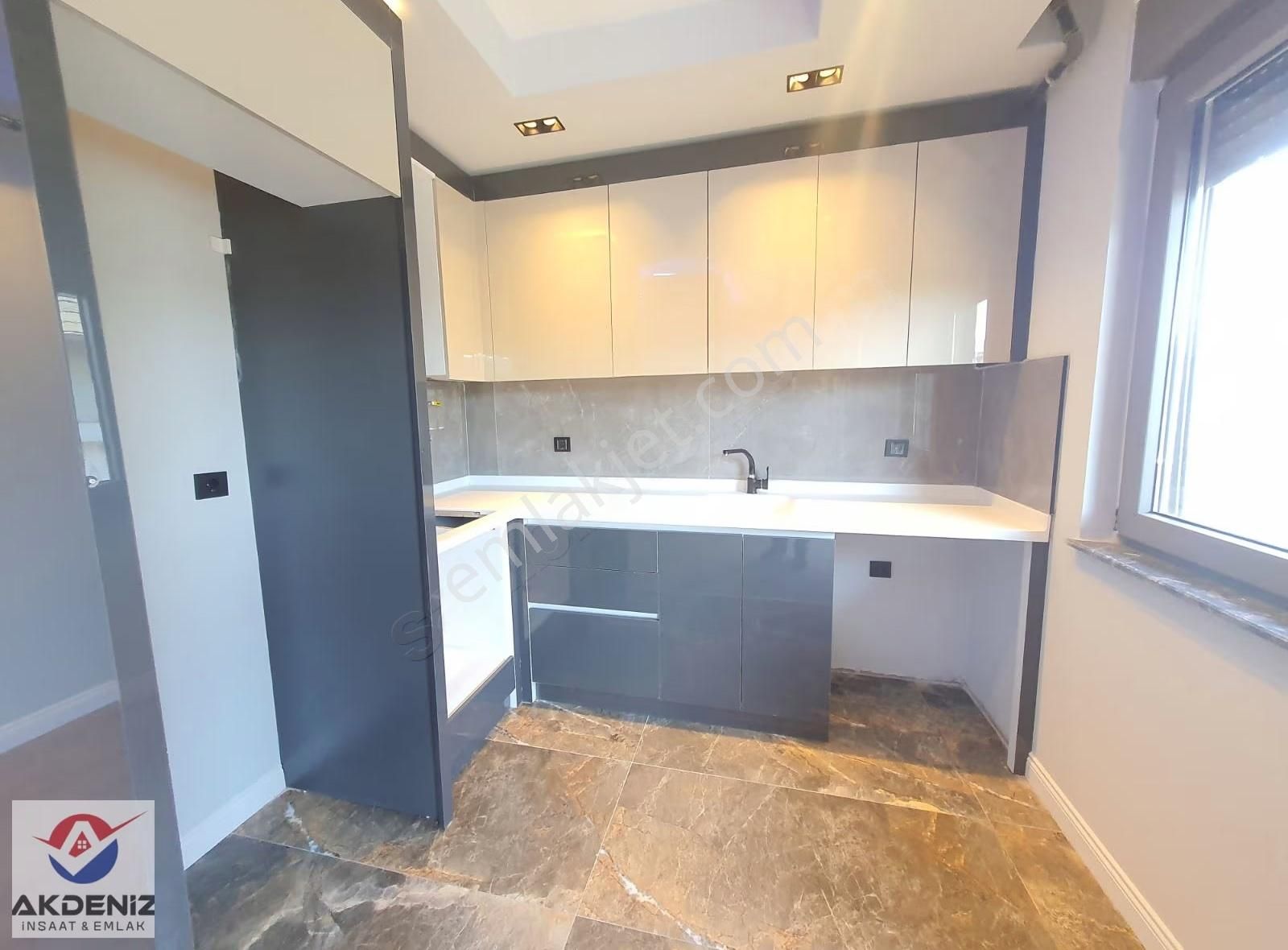 Kaleiçine Ve Mark Antalya Yakın Katta Lüks Mimari Projede 1+1 - Görsel 24