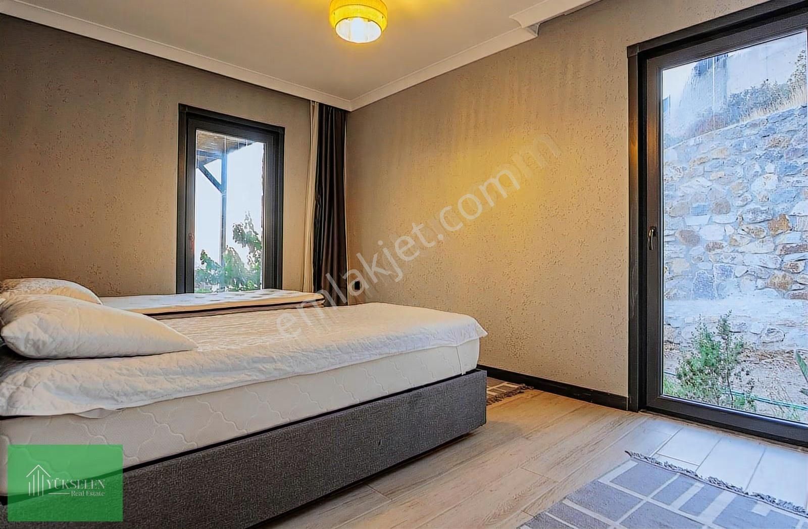 Gümüşlük Karakaya'da Manzaralı Havuzlu 4+1 Tek Katlı Taş Villa - Görsel 19