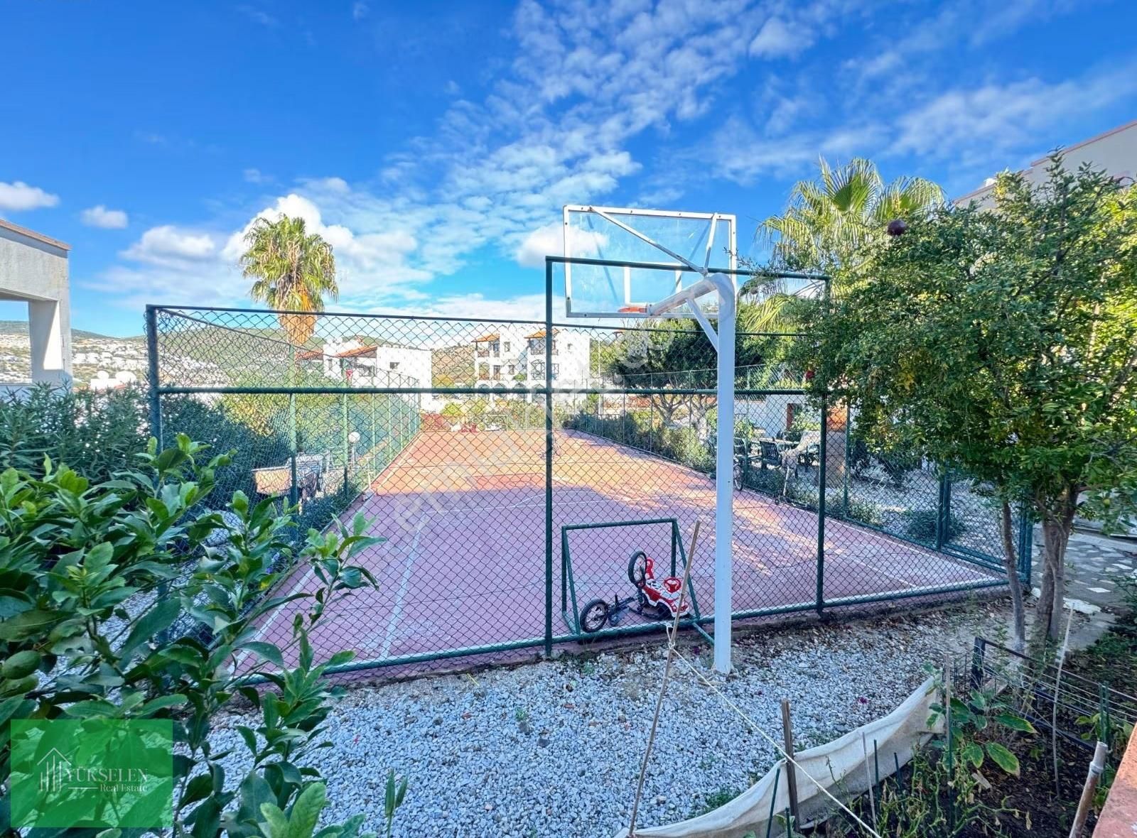 Full Deniz Manzaralı Denize 200m 3+1 Villa - Görsel 4