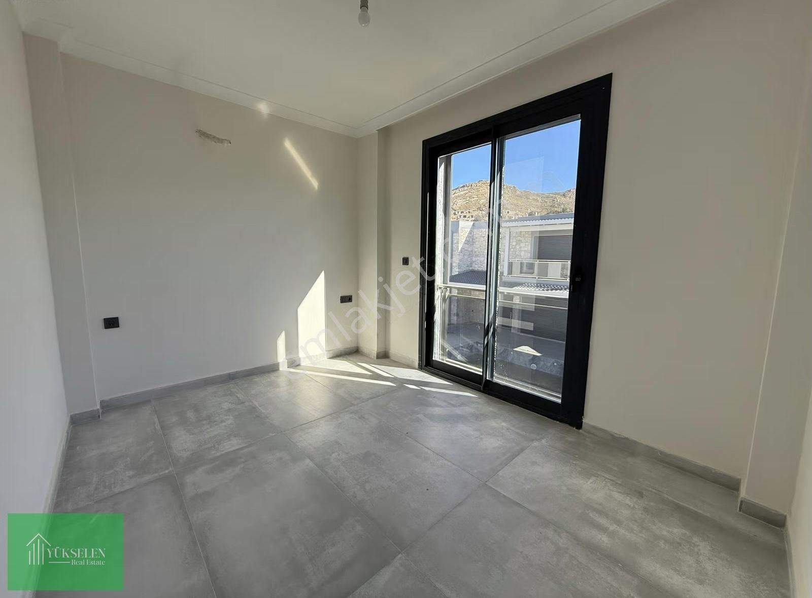 Bodrum Gümüşlük Merkezi Konumda 3+1 Müstakil Villa - Görsel 4