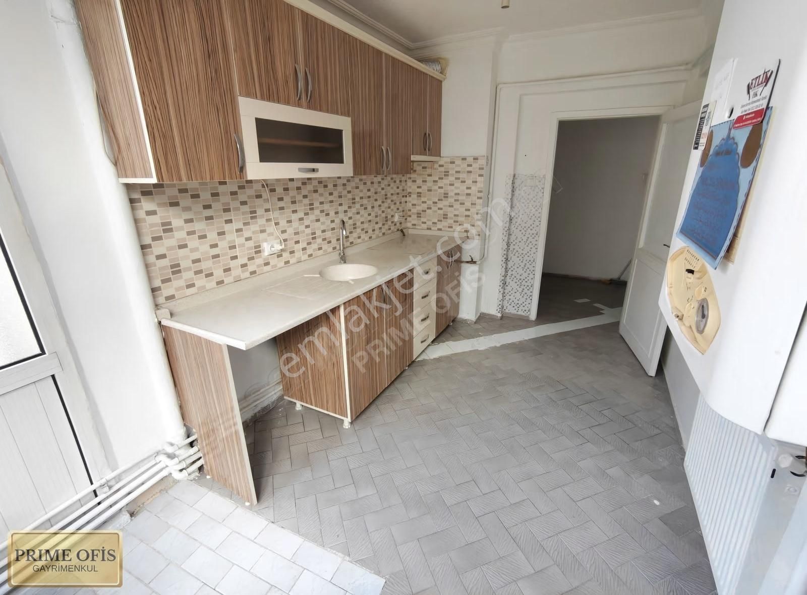 Gata Ve Şehir Hastanesine Yakın Katta Kiralık 3+1 Daire - Görsel 19