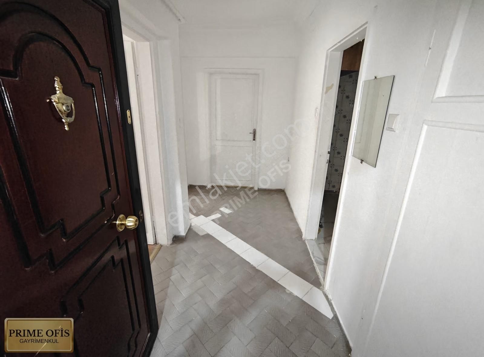 Gata Ve Şehir Hastanesine Yakın Katta Kiralık 3+1 Daire - Görsel 6