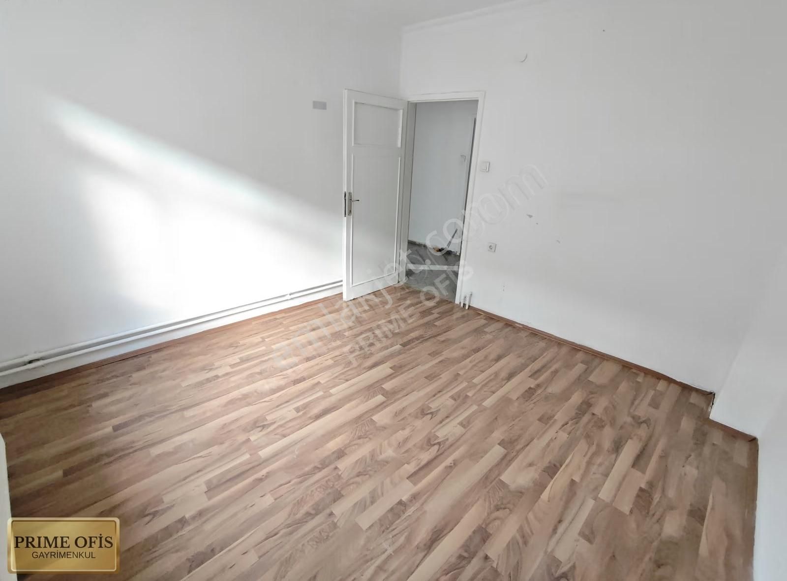 Gata Ve Şehir Hastanesine Yakın Katta Kiralık 3+1 Daire - Görsel 13