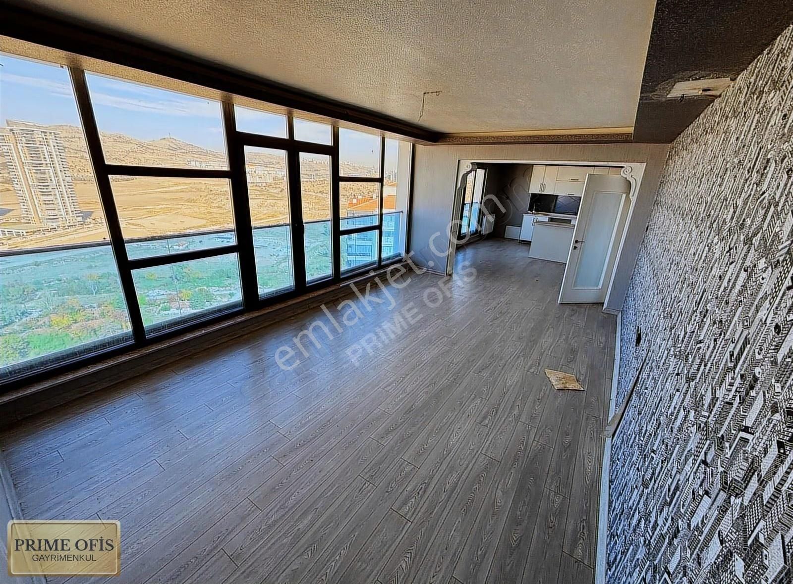 Yükseltepenin En Prestijli Ankara Manzaralı Lüks Dubleksi 7+2 - Görsel 11