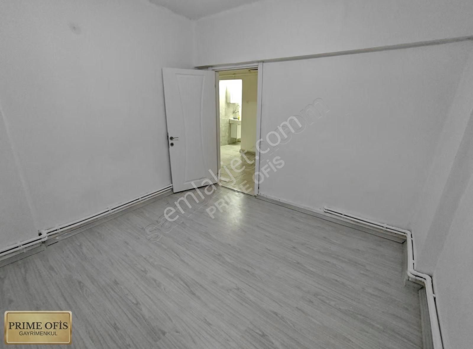 Demet Lale Mah.de Metroya Çok Yakın İçi Yapılı 3+1 Satılık Daire - Görsel 21