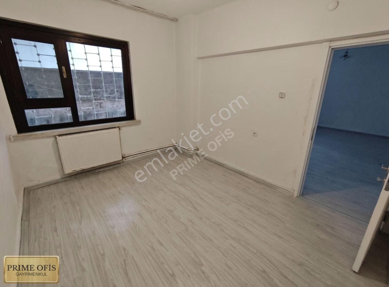 Demet Lale Mah.de Metroya Çok Yakın İçi Yapılı 3+1 Satılık Daire - Görsel 32