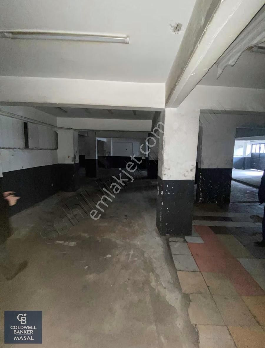 Ferhatpaşa'da 275m2 Ofisli Depo-atölye - Görsel 2