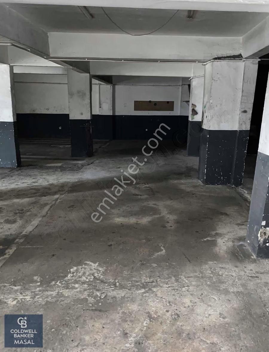 Ferhatpaşa'da 275m2 Ofisli Depo-atölye - Görsel 11