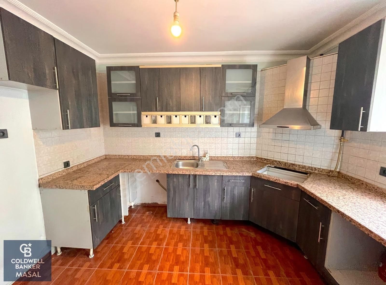 Çengelköy Çakmakdüzü Çınar Evleri Havuzlu Site Kiralık 3+1 Daire - Görsel 2