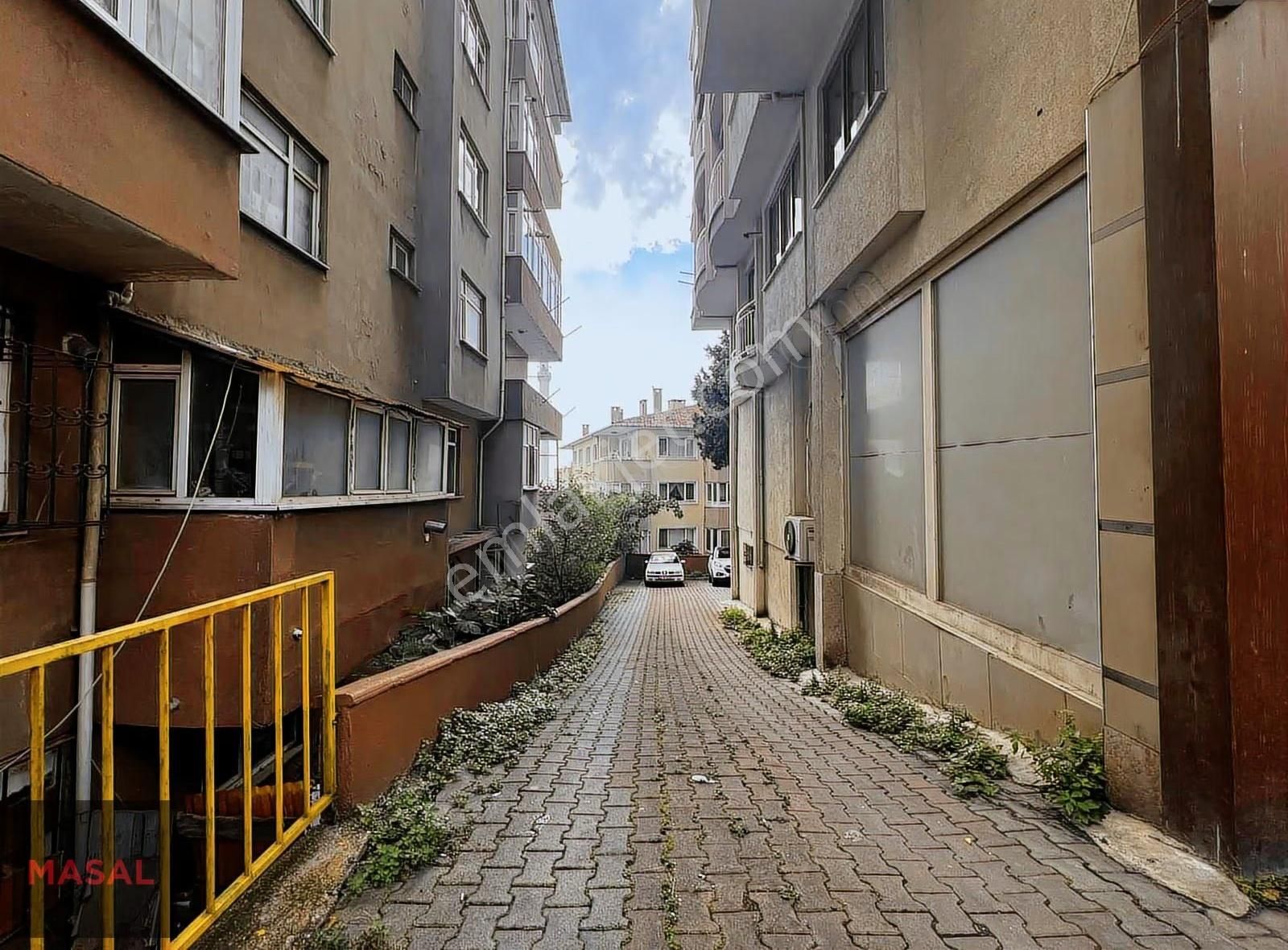 Kartal'da Satılık 3+1 Deniz Manzaralı, Ebeveyn Banyolu Cadde Üst - Görsel 25