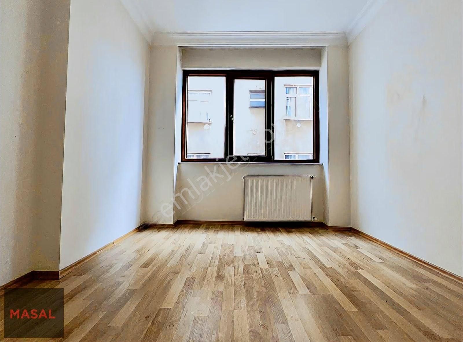 Kartal'da Satılık 3+1 Deniz Manzaralı, Ebeveyn Banyolu Cadde Üst - Görsel 26