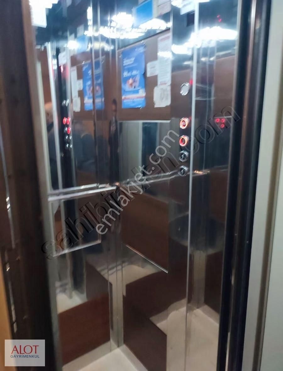 Bulgurlu Kiralık 2+1 Ara Kat - Görsel 5