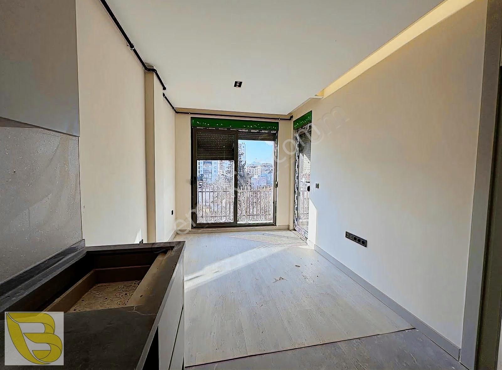 Döşemealtı Merkezde Satılık 1+1 Sıfır Yüksek Giriş Lüks Daire - Görsel 4