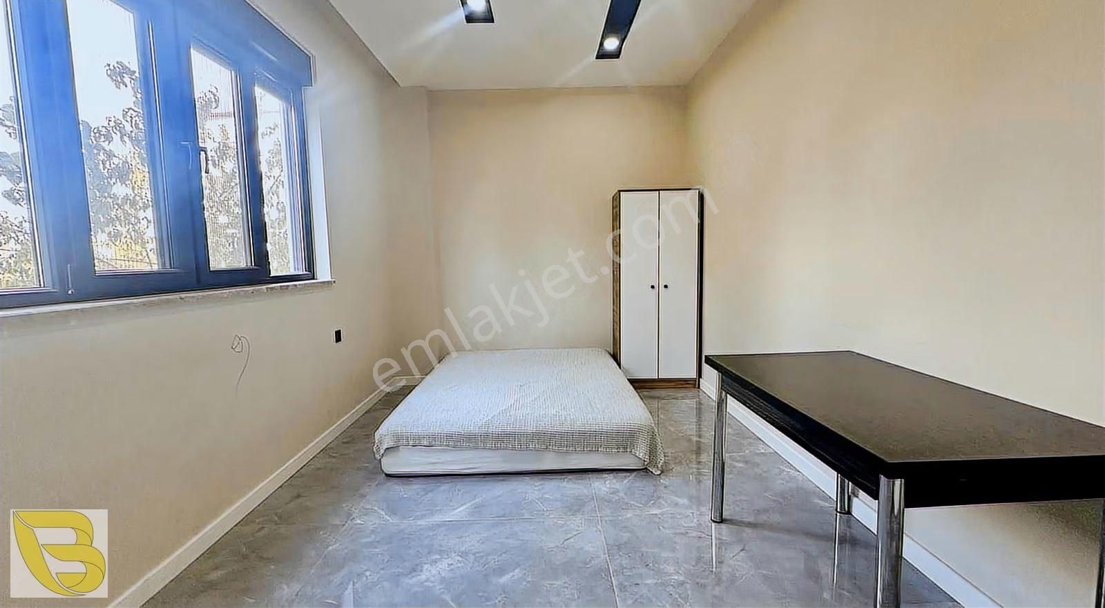 Bahçeyaka Merkezde Satılık 5+1 Müstakil Havuzlu Lüks Villa - Görsel 5