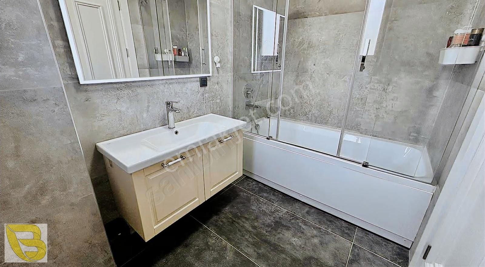 Bahçeyaka Merkezde Satılık 5+1 Müstakil Havuzlu Lüks Villa - Görsel 6