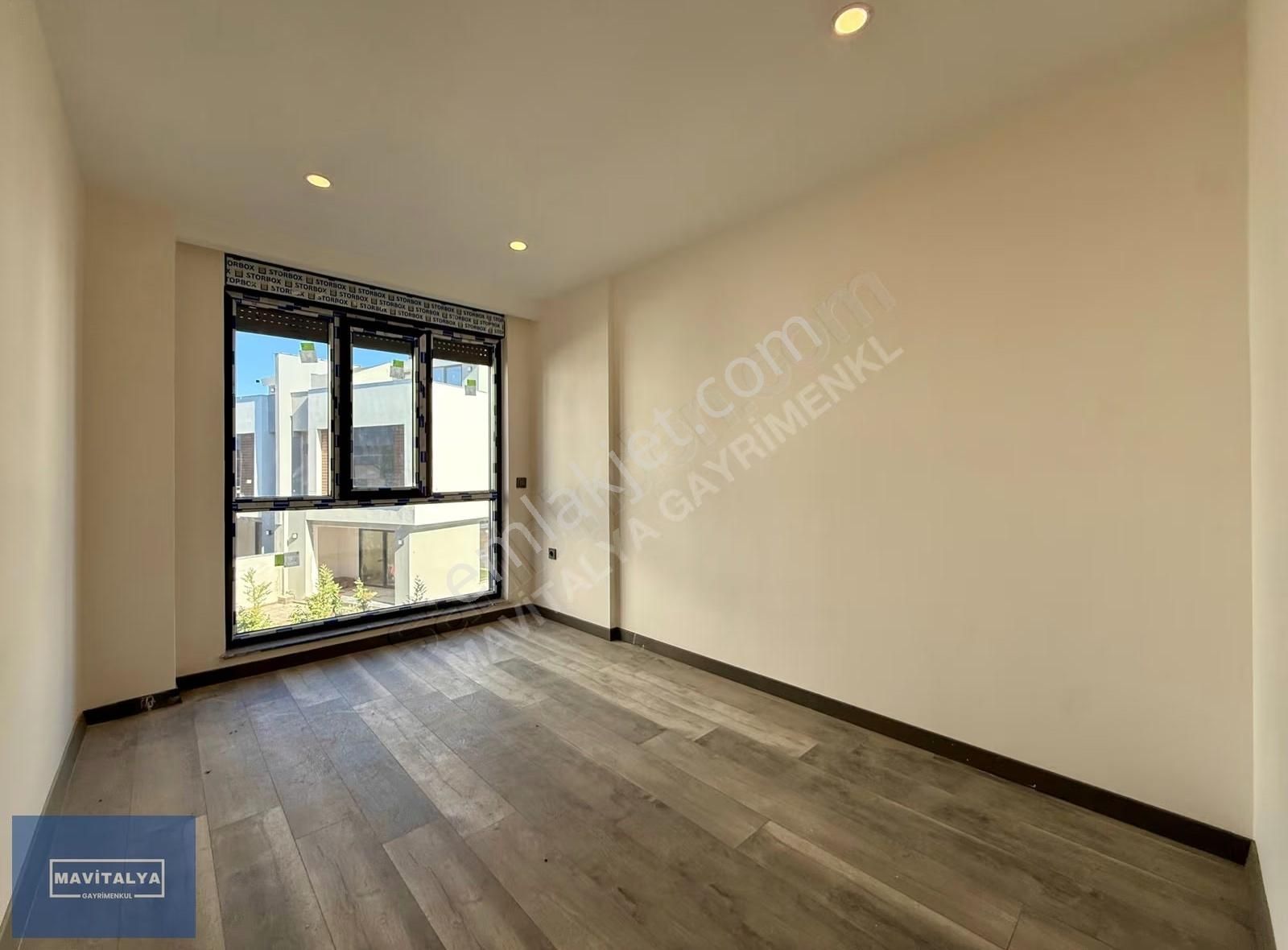 Altınkale'de Kiralık Site İçerisinde 5+1 Asansörlü Sıfır Villa - Görsel 28