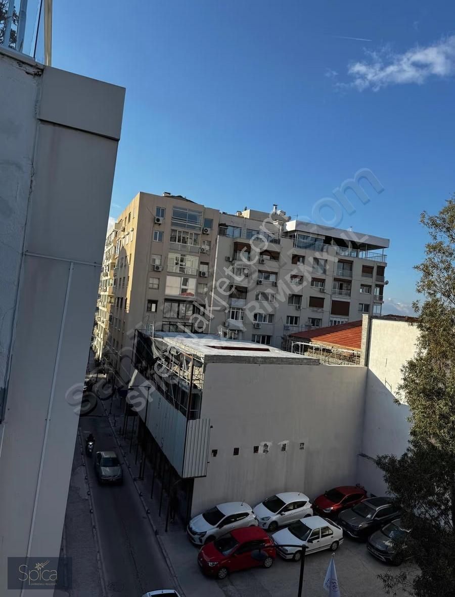 İzmir Alsancak Ege Palas Yanında 5+1 Kiralık Ofis Dairesi - Görsel 18