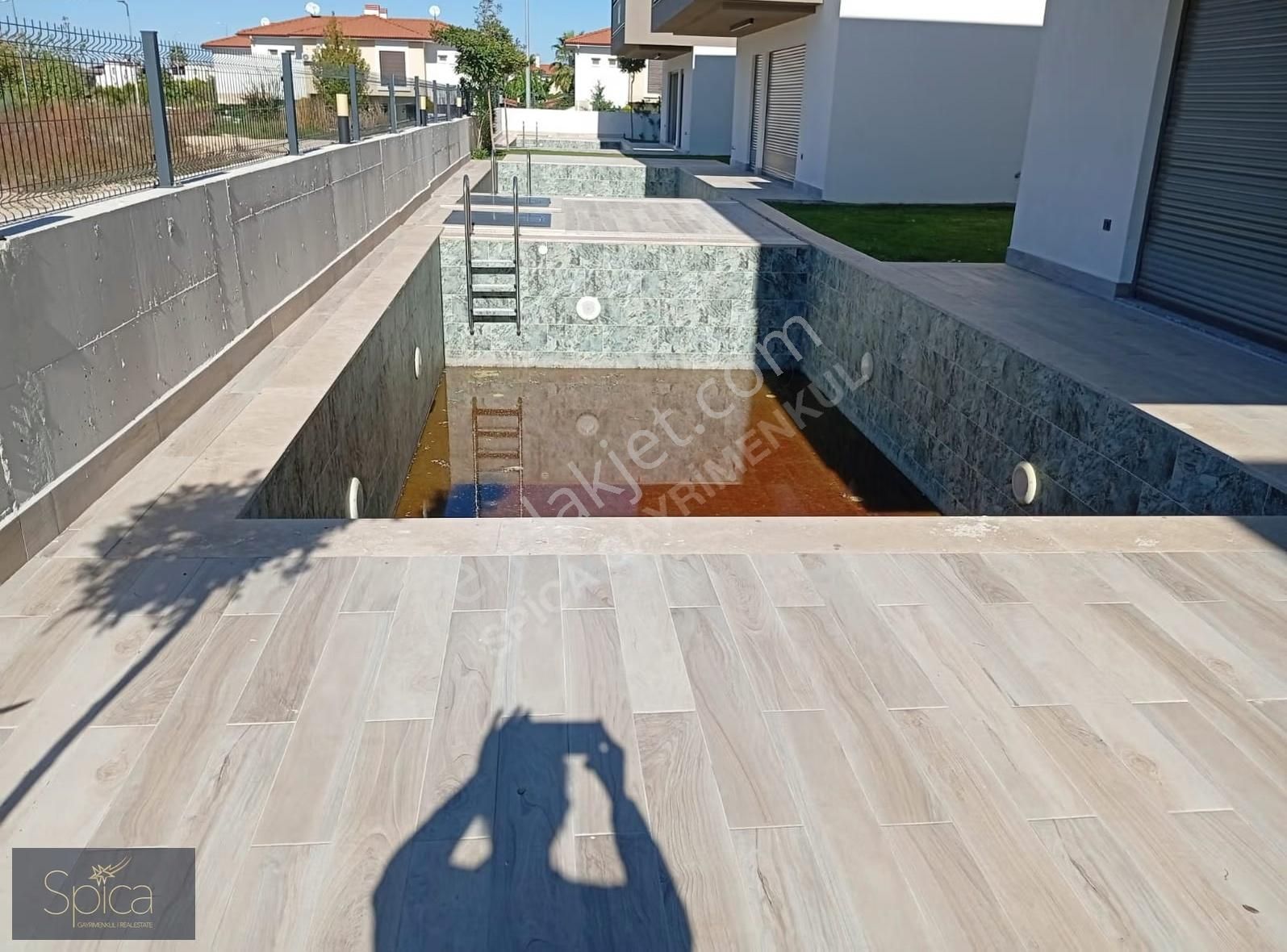 Kuşadası Davutlarda Özel Havuzlu Bağımsız Satılık Dubleks Villa - Görsel 3