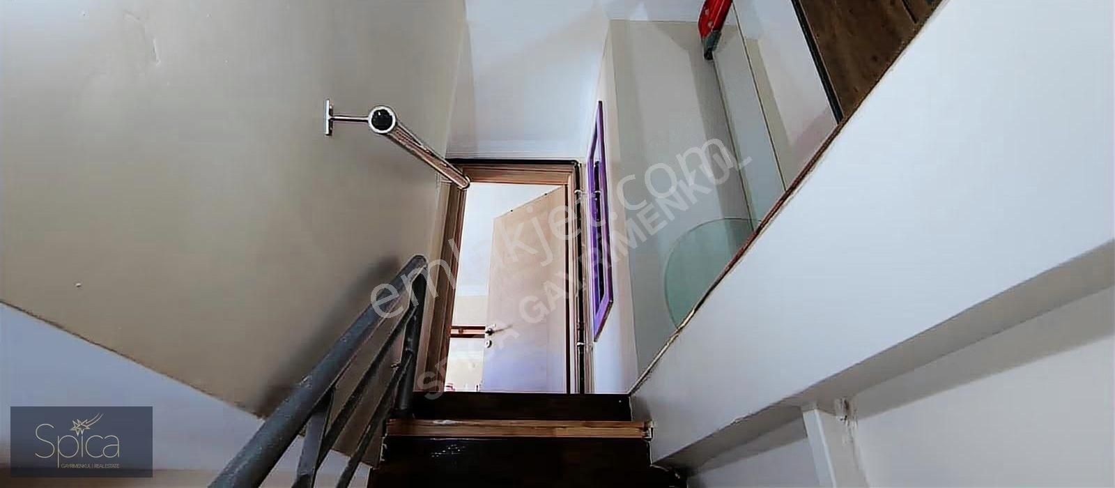 İzmir Küçük Çiğlide 3 Yaşında Modern 2+1 Dubleks Daire - Görsel 6