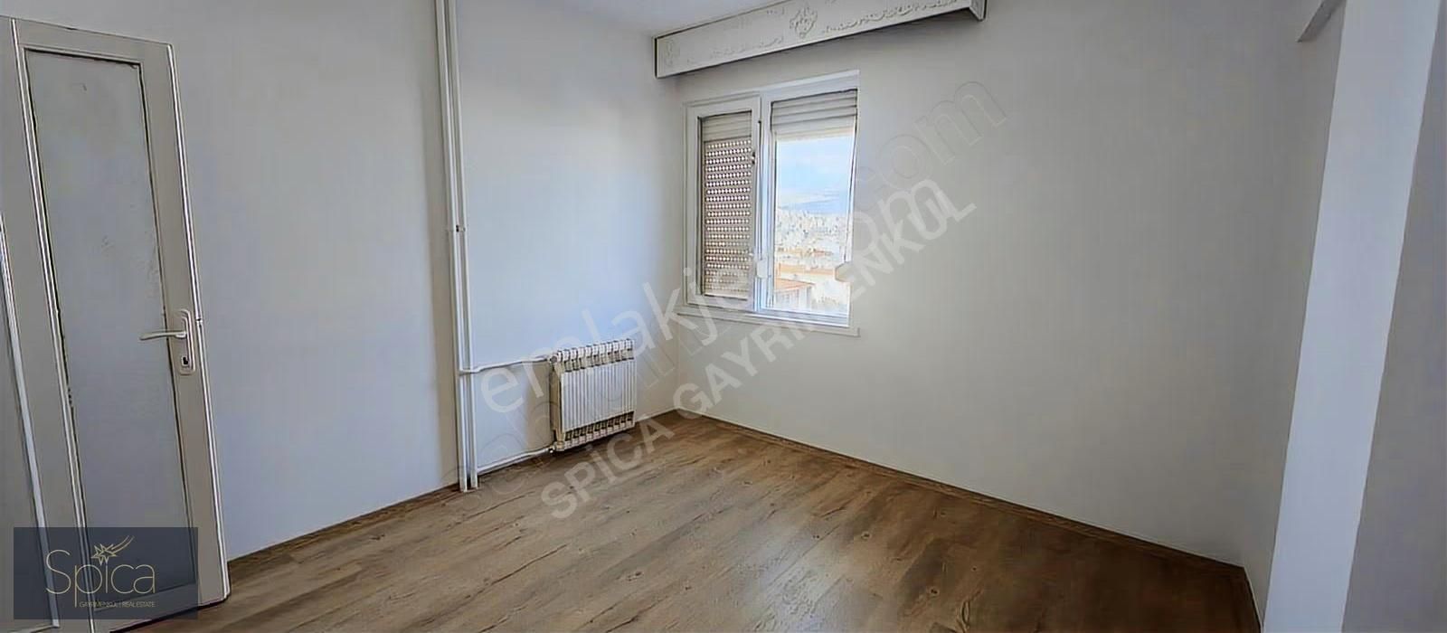 İzmir Karşıyaka Bospa Karşısında Kiralık 3+1 Daire - Görsel 16