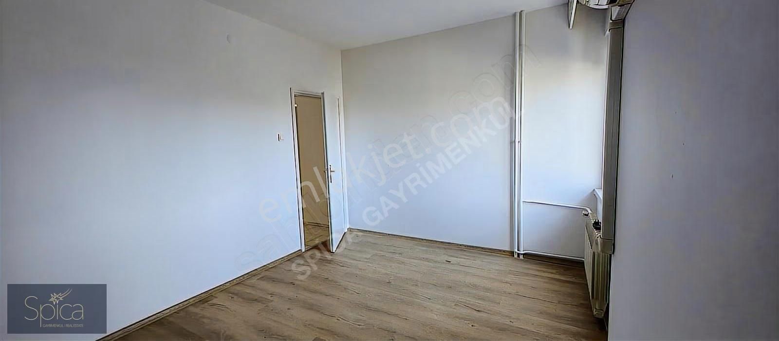 İzmir Karşıyaka Emlak Konut Bloklarında Kiralık 3+1 Daire - Görsel 8