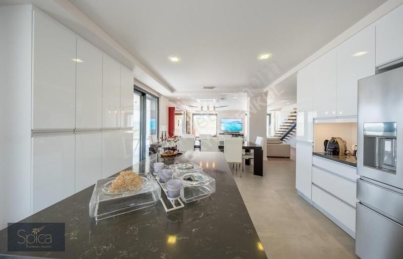 İzmir Seferihisar Düzce Satılık 3+2 Havuzlu Lüks Villa - Görsel 10