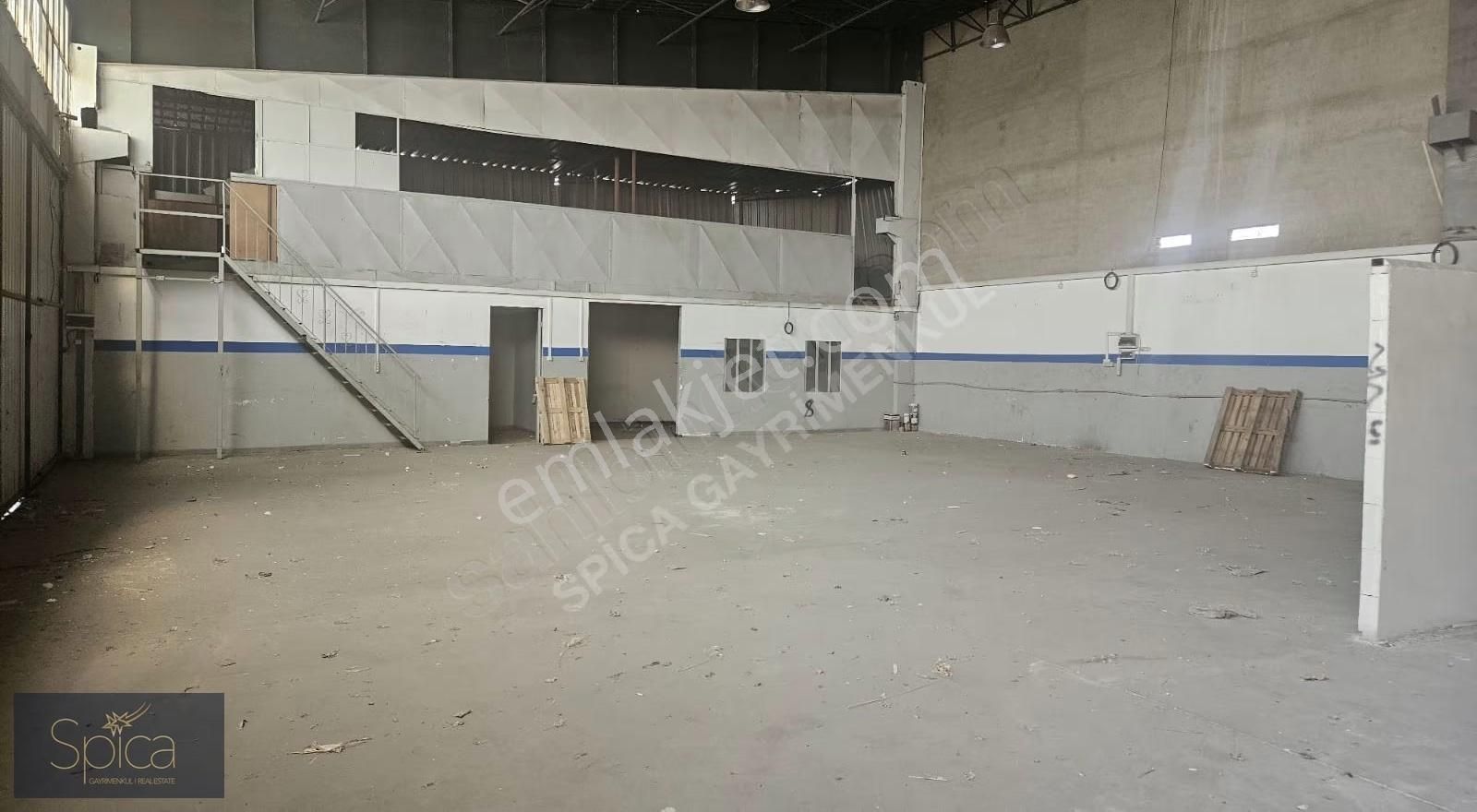 Tovi Franko Dan Ata Sanayi De 700 M2 İşyeri - Görsel 2