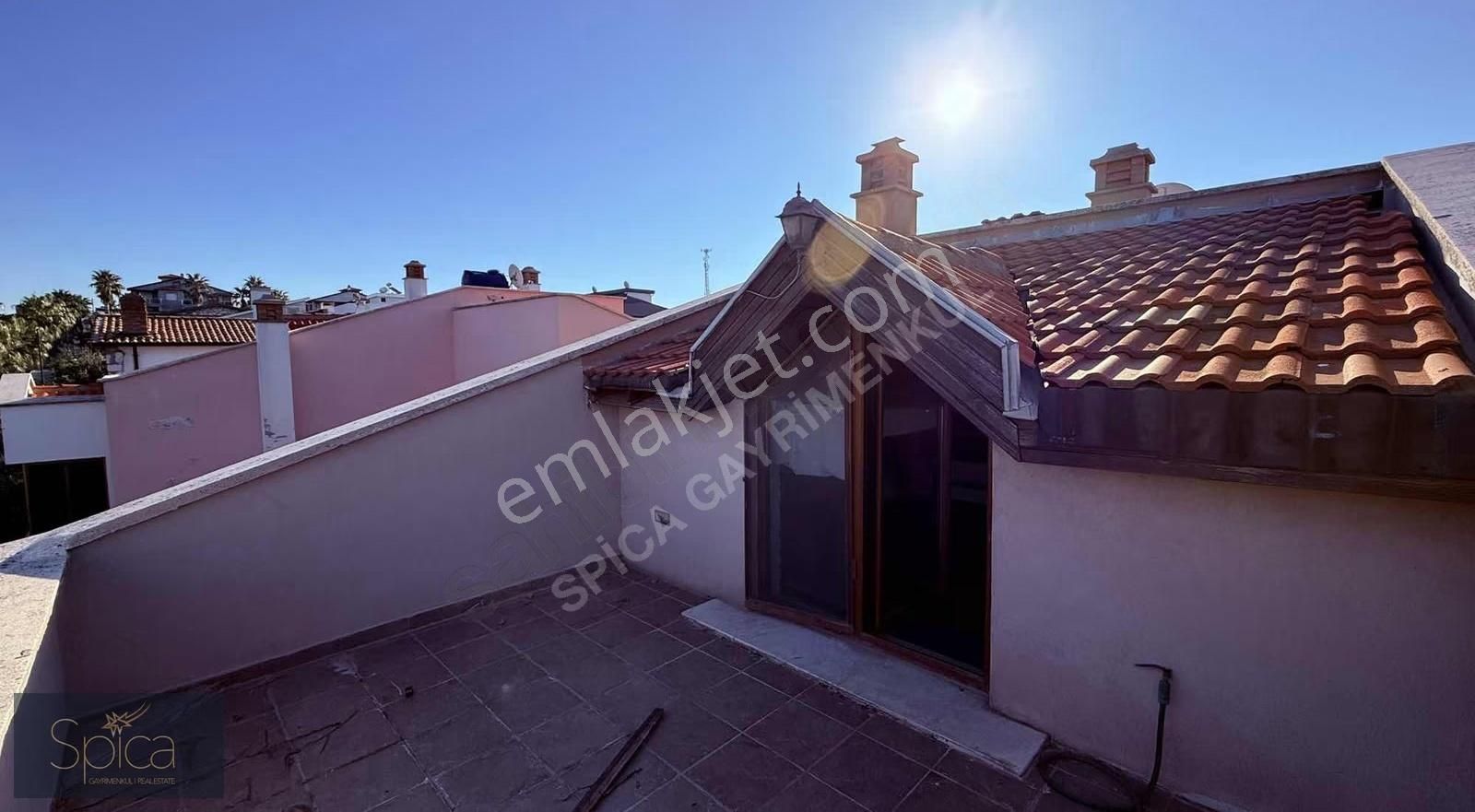 Villankent'de Merkezi Konumda Havuzlu Villa - Görsel 22