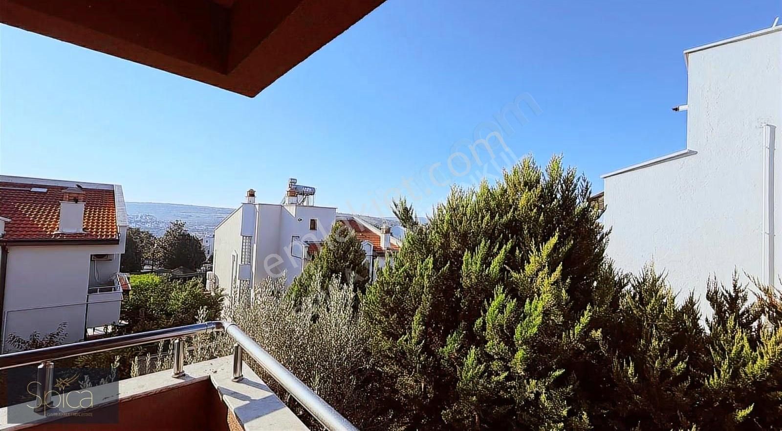 Villankent'de Merkezi Konumda Havuzlu Villa - Görsel 12