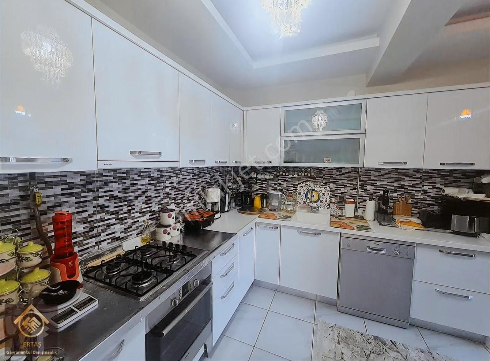 Küçükali Mah. 3+1 Sıfır Ayarında Satılık Daire - Görsel 17