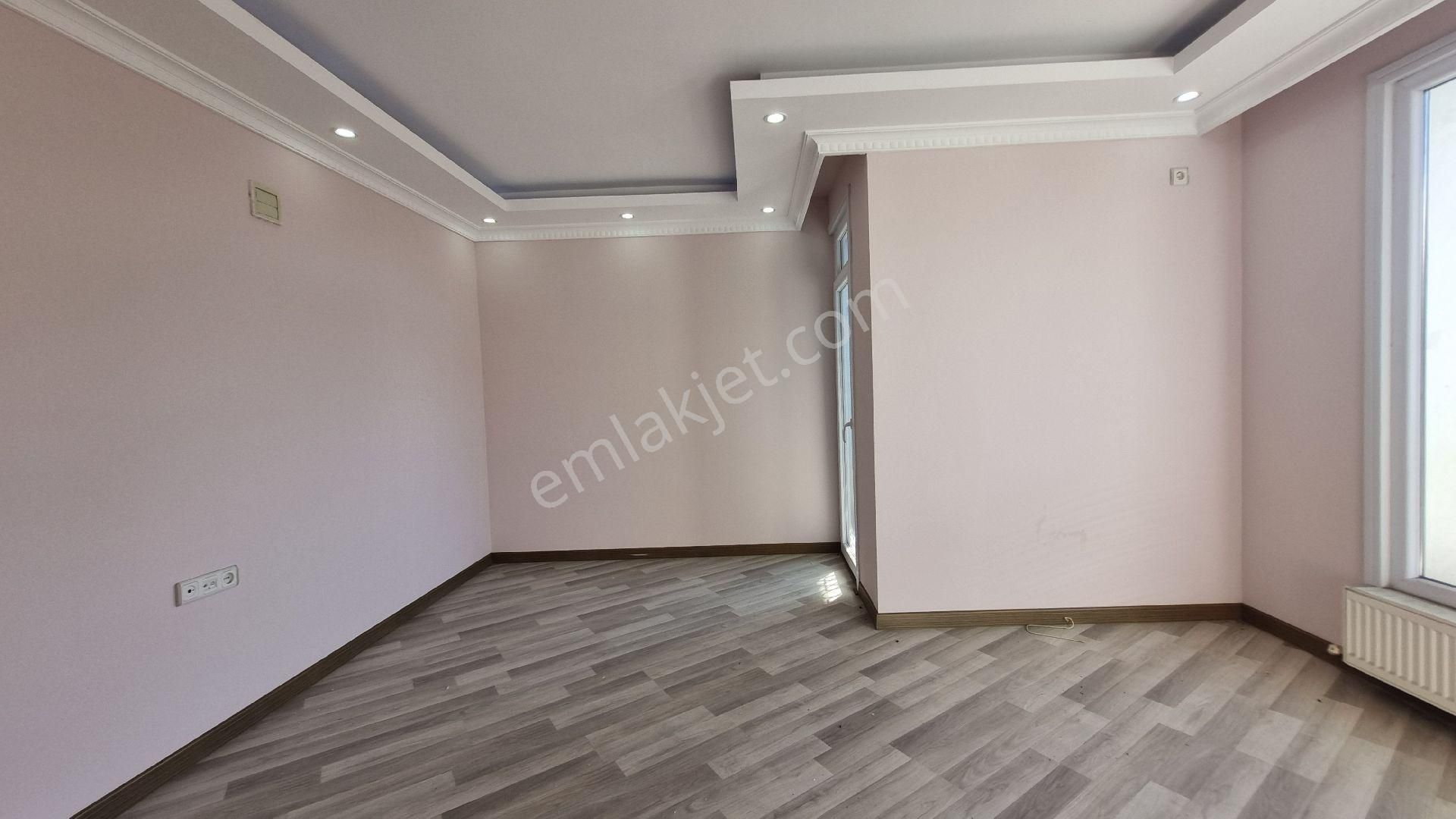 Avcılar'da Sıfır Kullanım Geniş Dubleks Daire 160 M² Net 3+2 - Görsel 6
