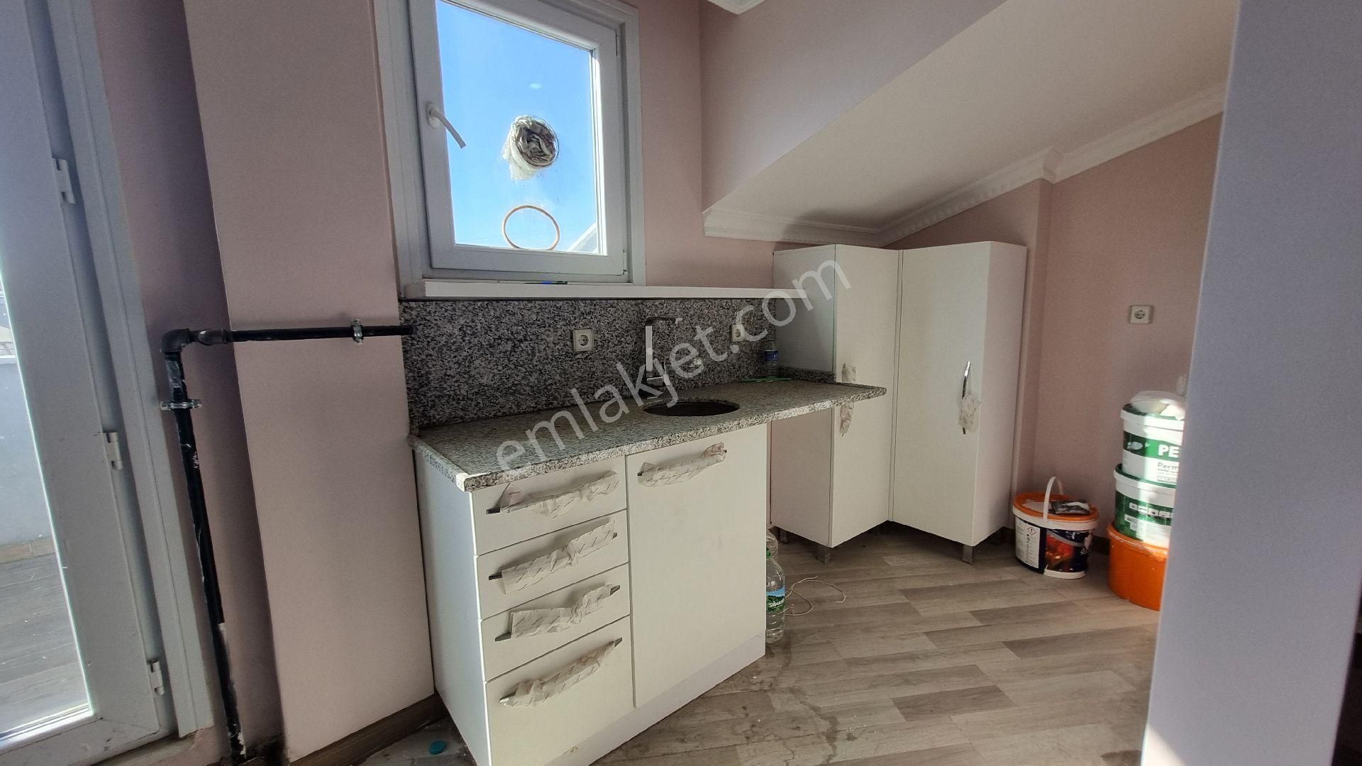 Avcılar'da Sıfır Kullanım Geniş Dubleks Daire 160 M² Net 3+2 - Görsel 26