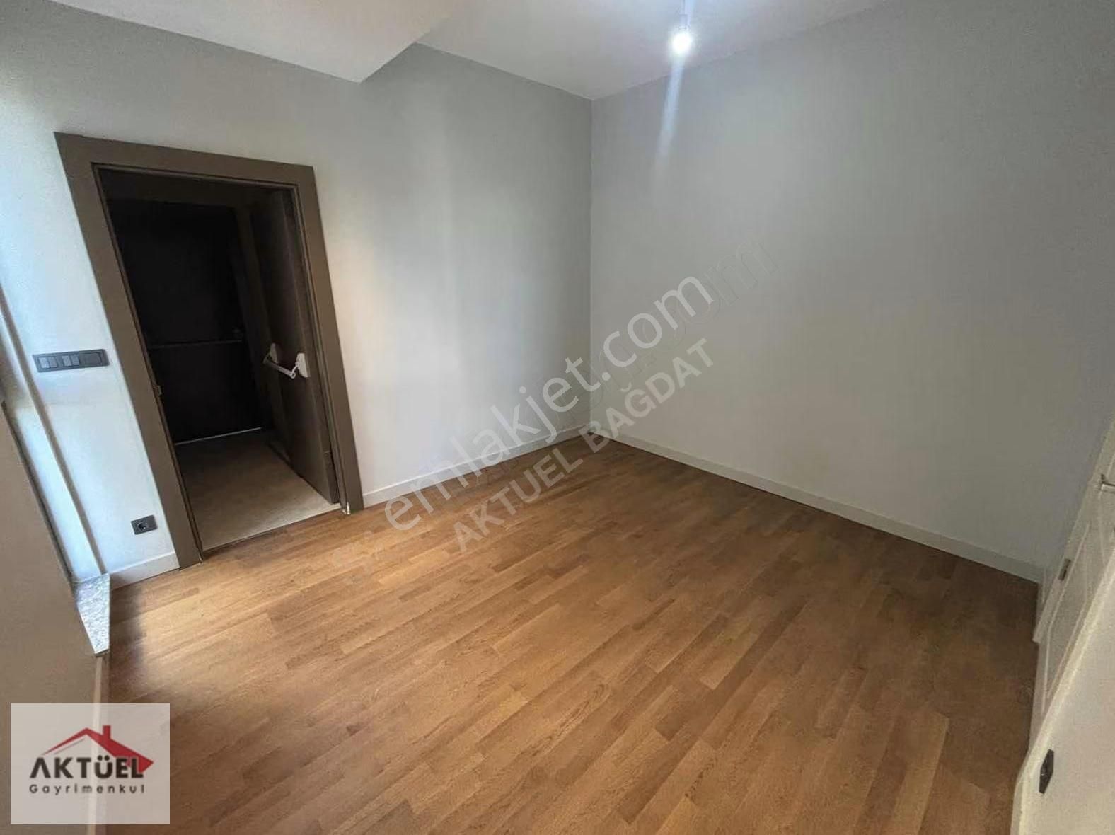 Göztepede Özgürlük Parkına Komşu 135 M2 Sıfır Bina Ebeveynli 3+1 - Görsel 8