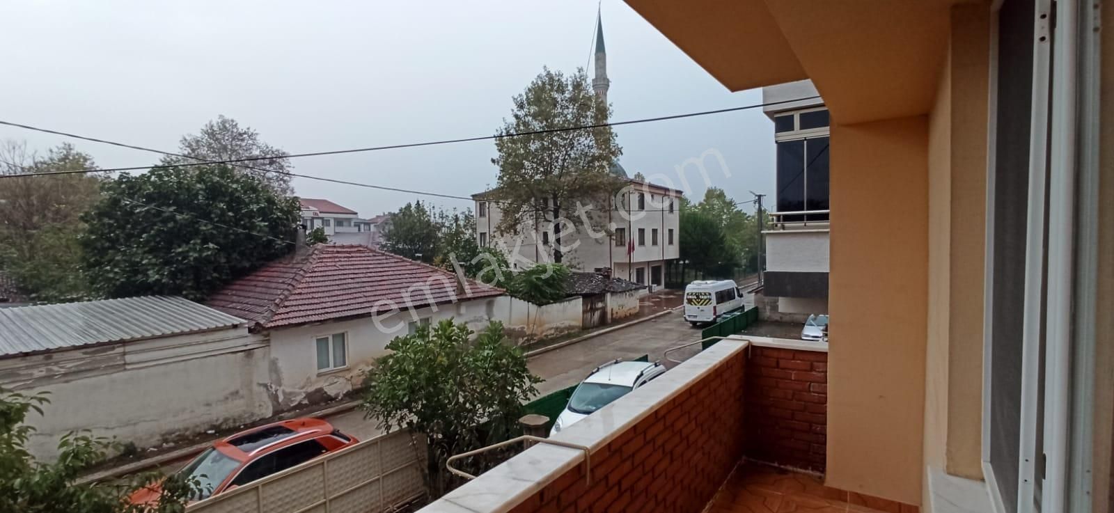 İnegöl Akhisar Mahallesi Müstakil Binada Kiralık Daire 3+1 Ara Kat - Görsel 15