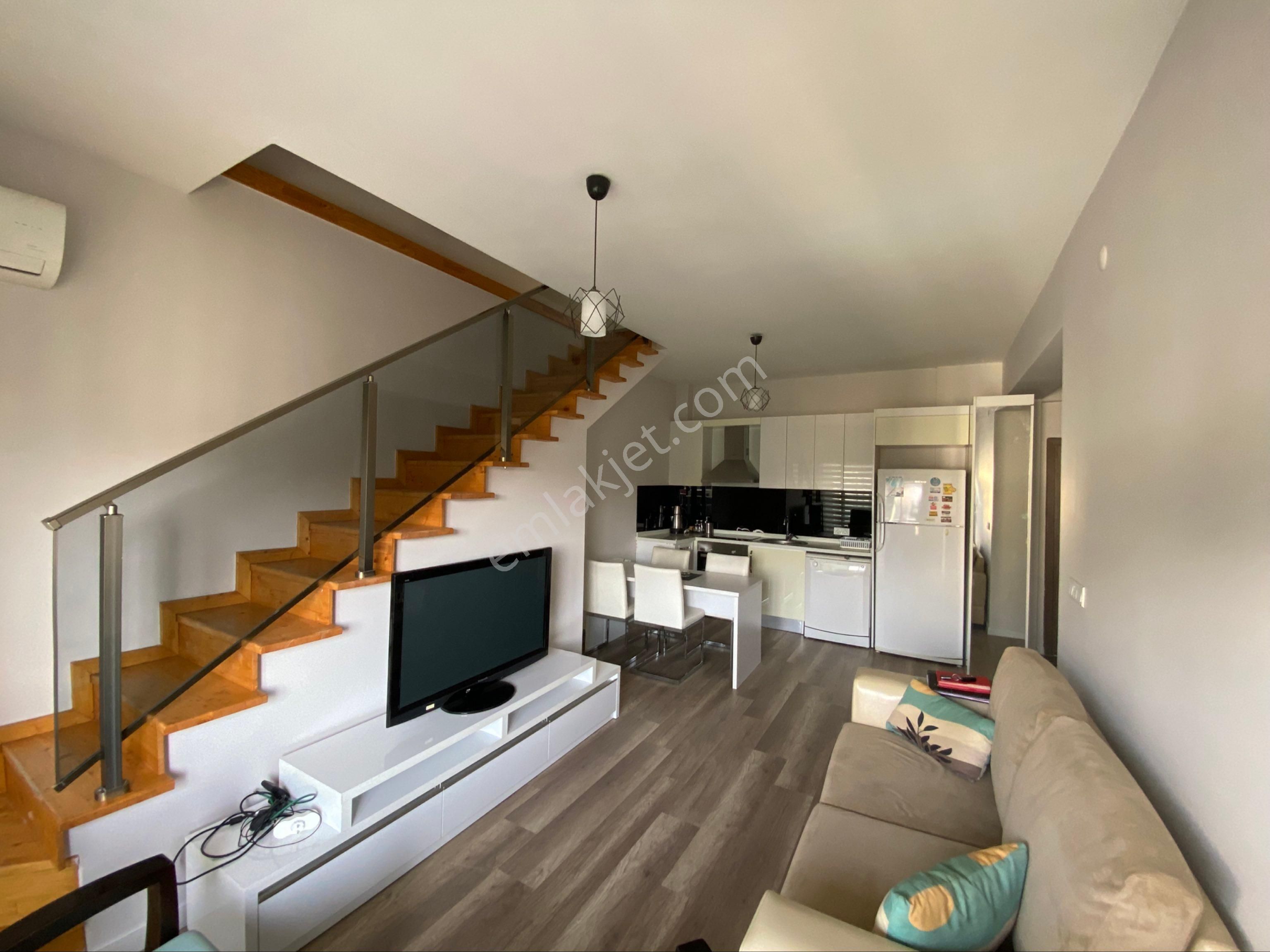 Remax Arma’dan Yedieylül Mah Havuzlu Sitede Kiralık 2+1 Dubleks Lüks Eşyalı Daire - Görsel 17