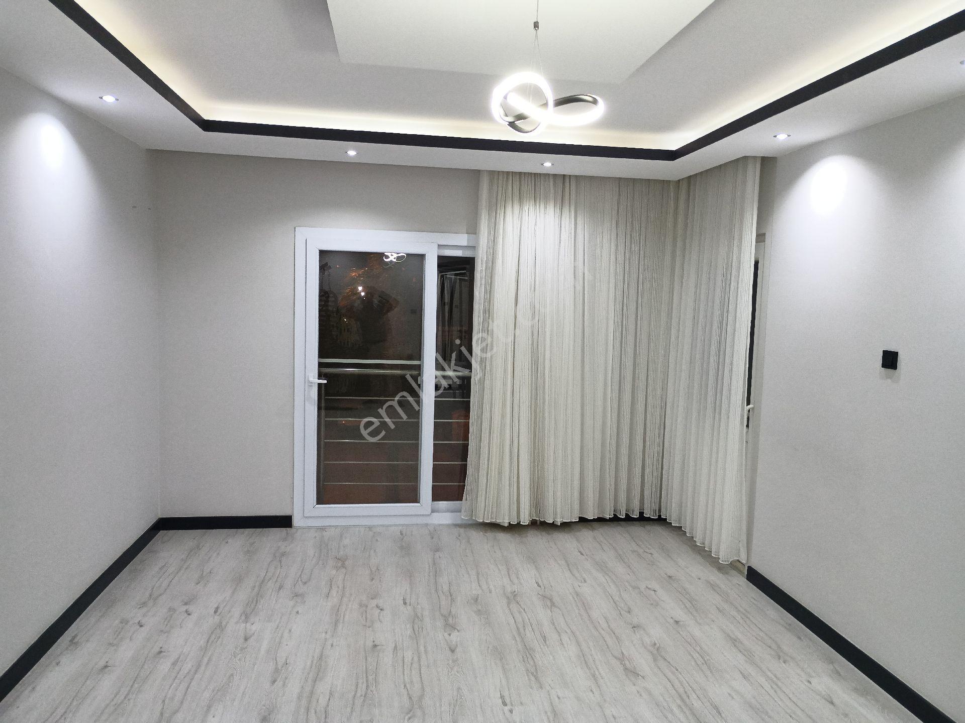 Silifke De Bundan Daha İyisi Yok Antalya Silifke Ana Yolu Üzerinde Ferah Teraslı Görülmeye Değer - Görsel 18