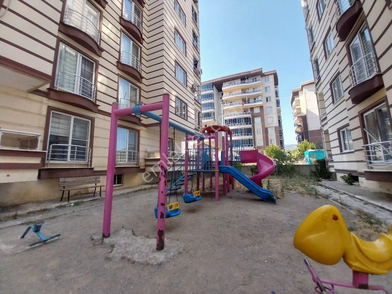Yükselden Kadıköyde Yüksek Kredili Doğa Manzaralı Geniş M2 3+1 - Görsel 25