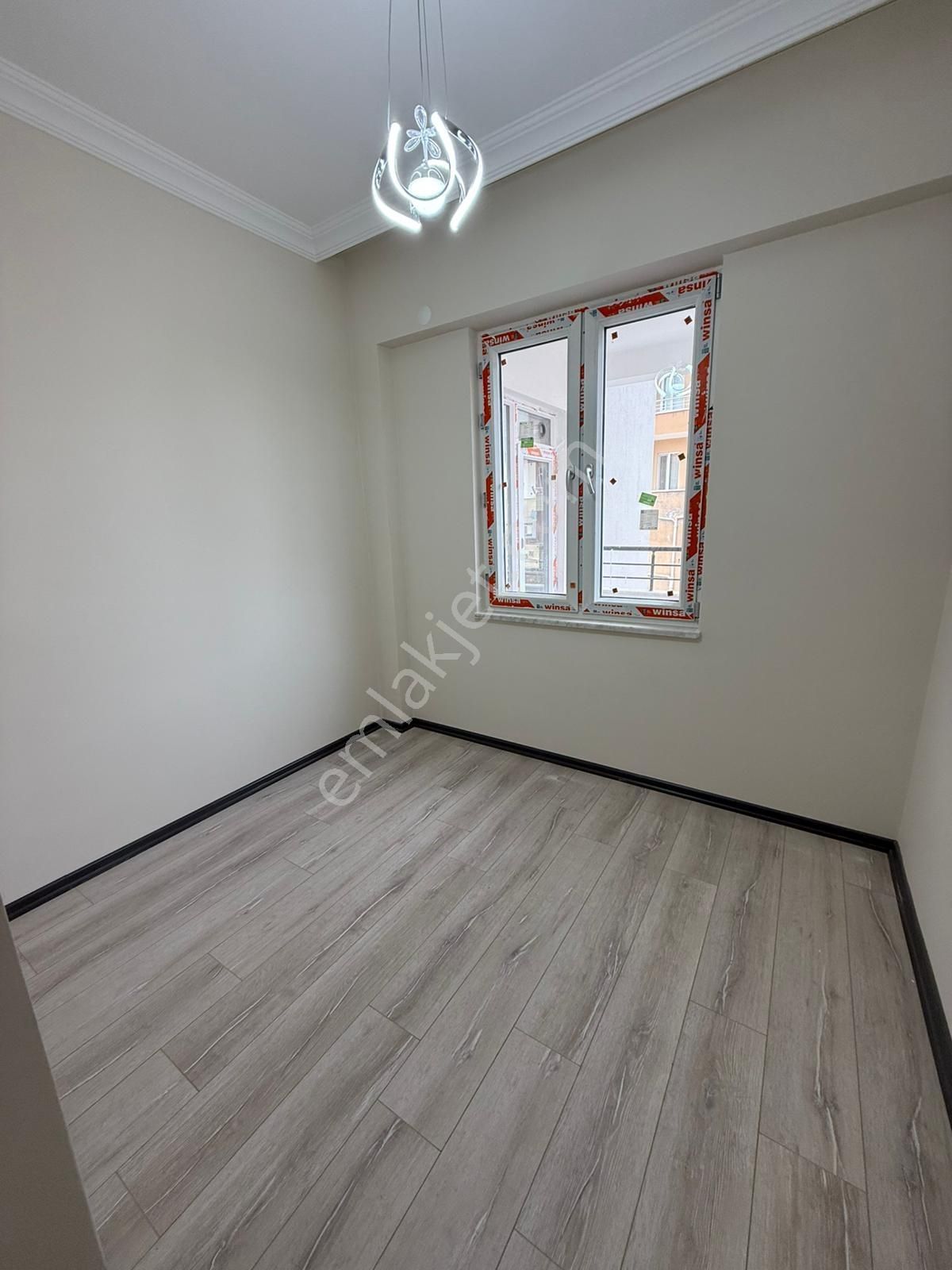 Güneş Emlaktan Yeni Mahalle'de Satılık Sıfır Lüks Daire - Görsel 3