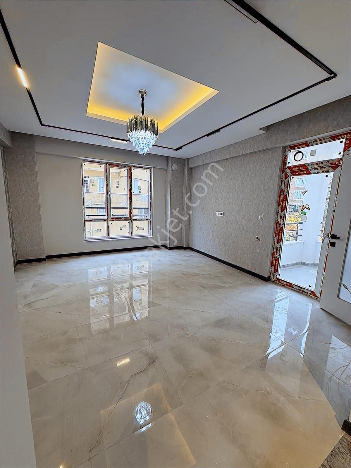 Güneş Emlaktan Yeni Mahalle'de Satılık Sıfır Lüks Daire