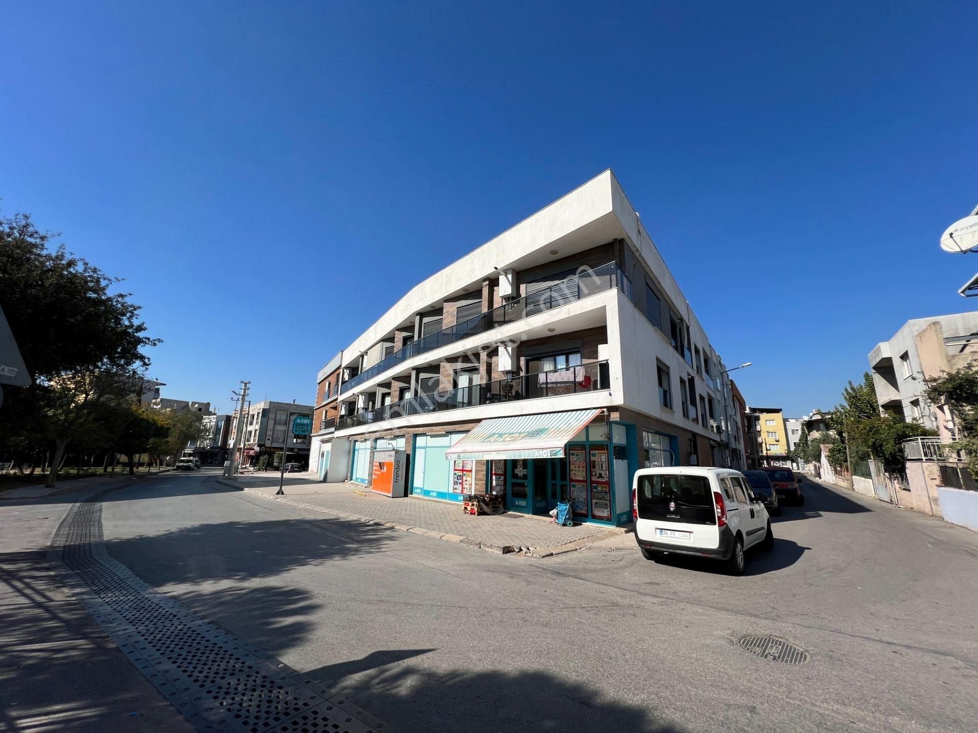 Bornova'da Mevlana Mah. Cadde Üstü Satılık 3+1 Doğalgazlı Daire - Görsel 23