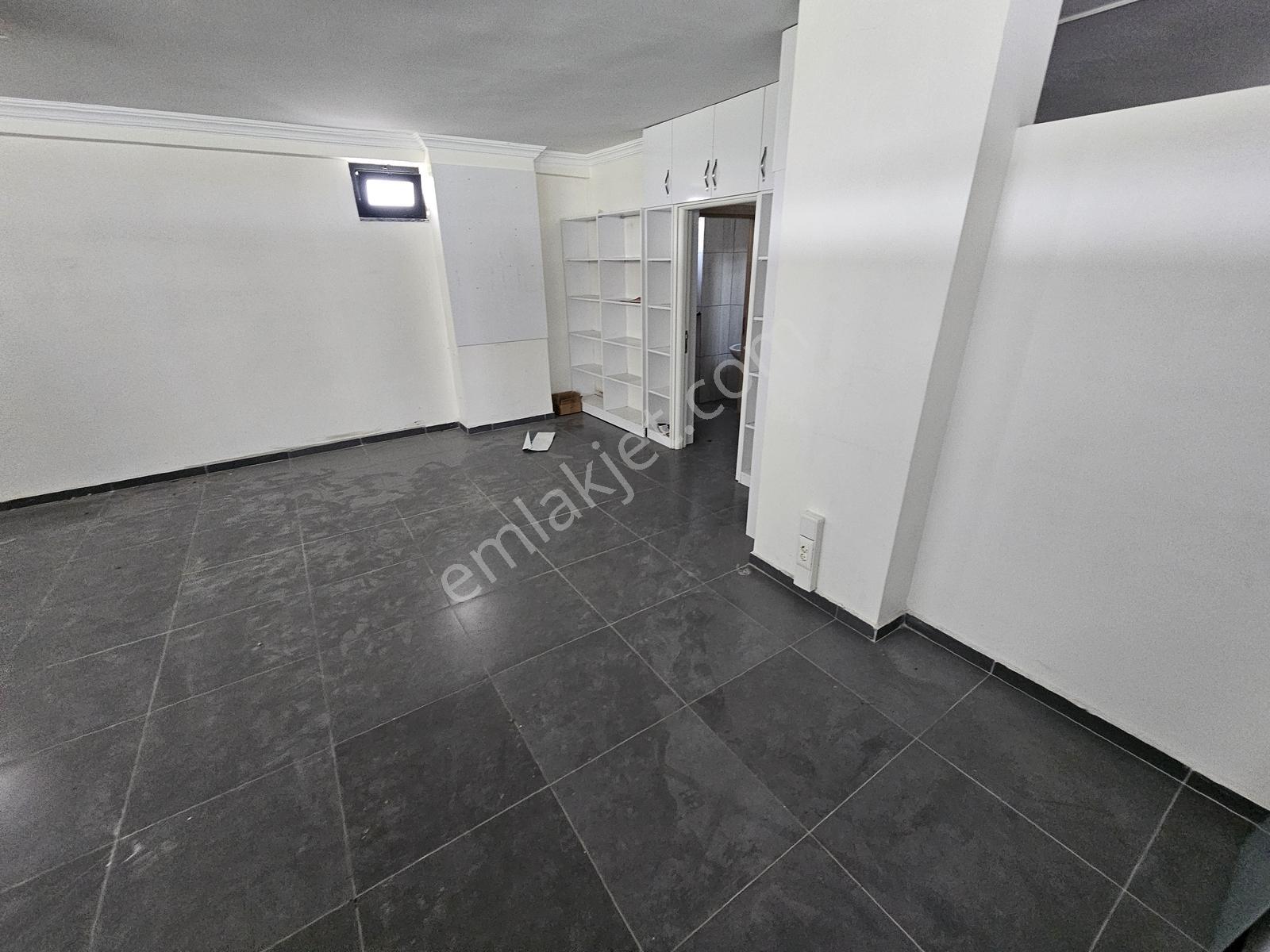 Yeni Devlet Hastanesi Karşısında 473m² Kiralık Dükkan & İşyeri - Görsel 14
