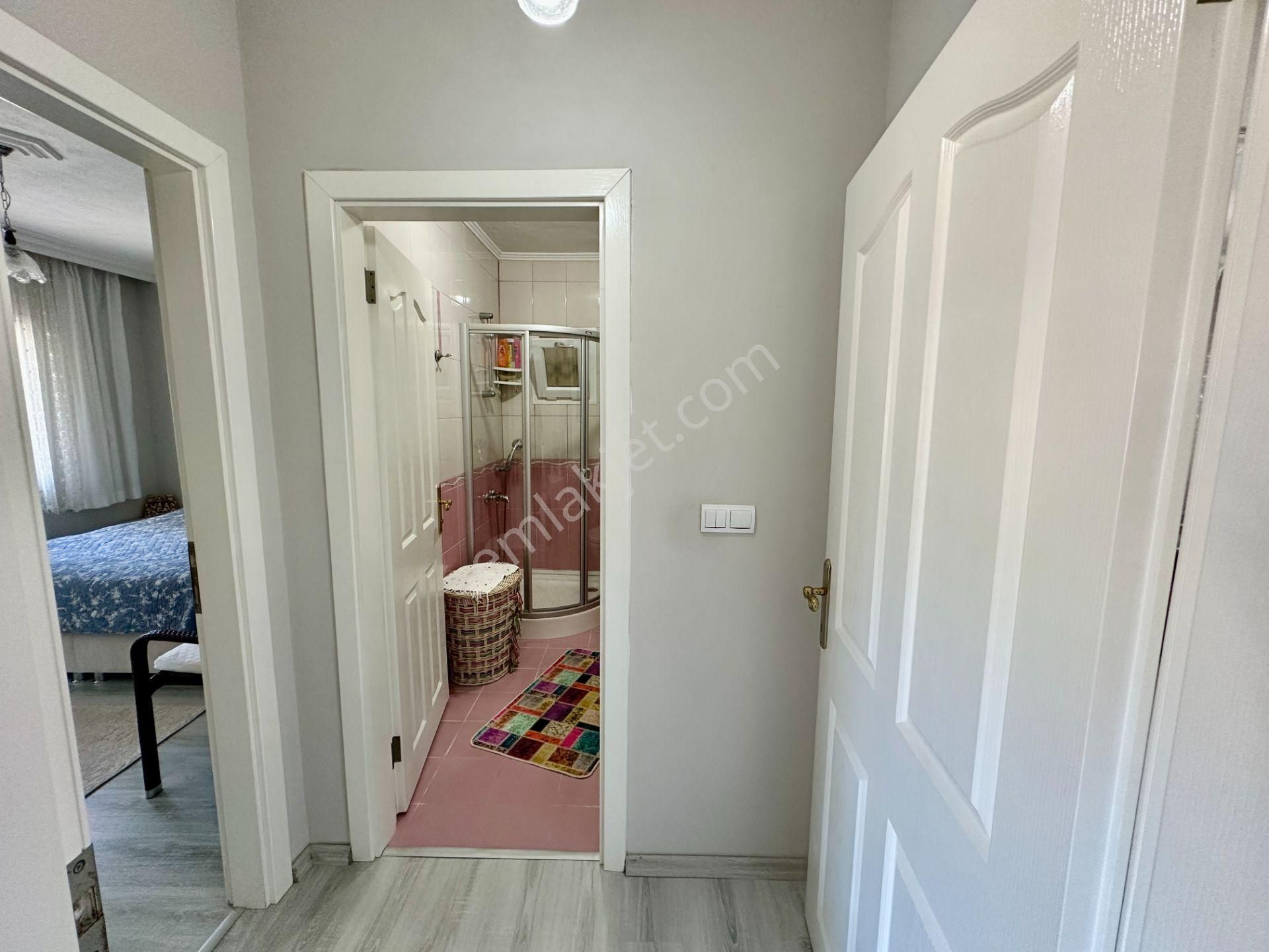 Bodrum Turgutreis Merkezde Kapalı Balkonlu Geniş Tertemiz 2+1 Daire - Görsel 21