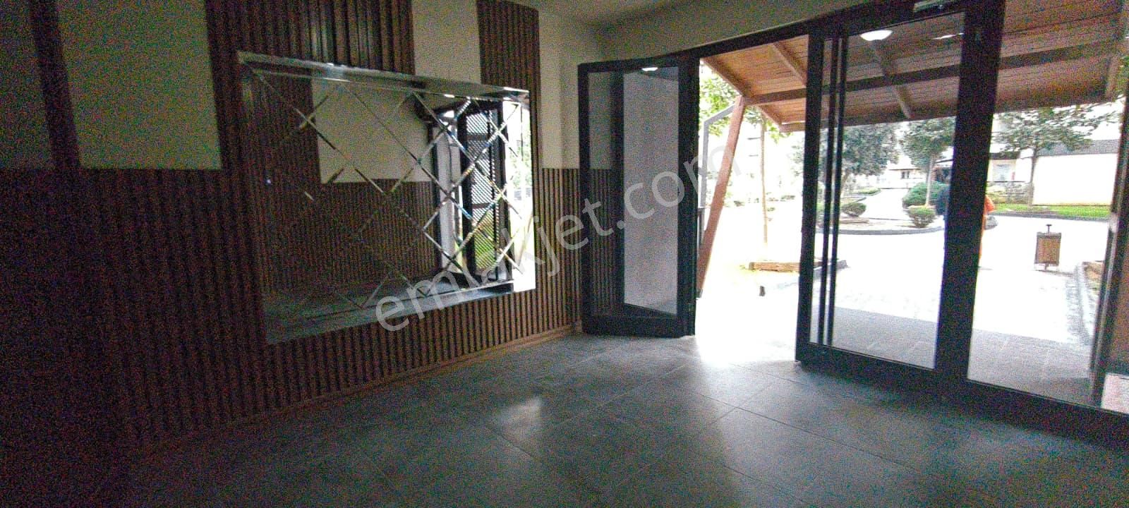 Merkezi Lokasyon Site İçi 1+1 Geniş Ara Kat Daire - Görsel 5