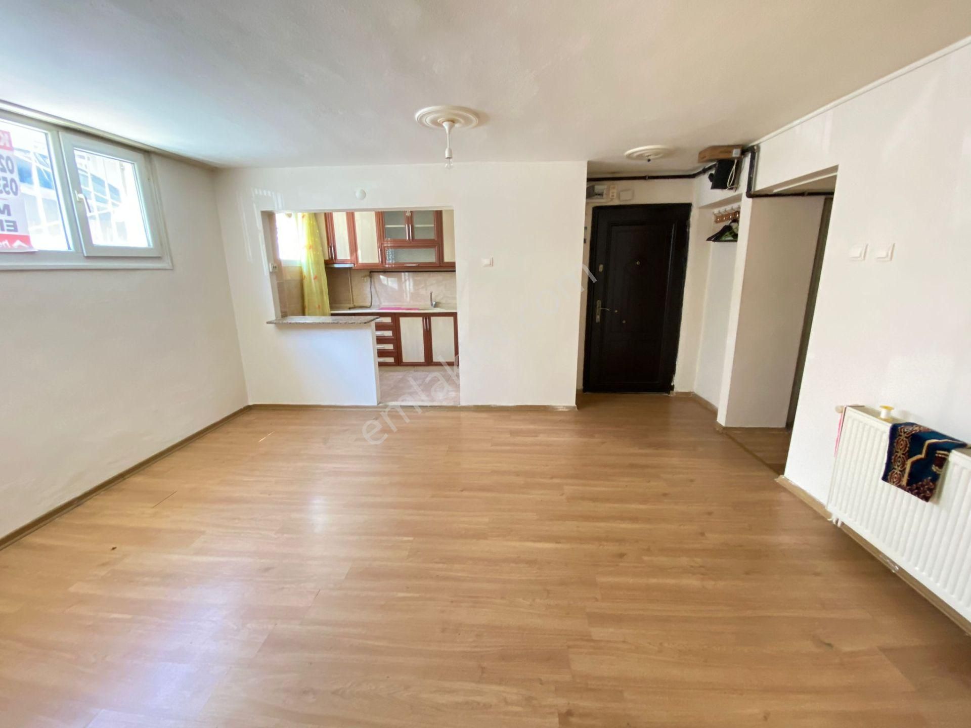 Hatayda 3+1 Doğalgazlı Giriş Katı Satılık